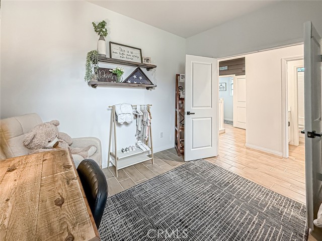 Detail Gallery Image 27 of 73 For 246 San Miguel Island Dr, Camarillo,  CA 93012 - 4 Beds | 2/1 Baths