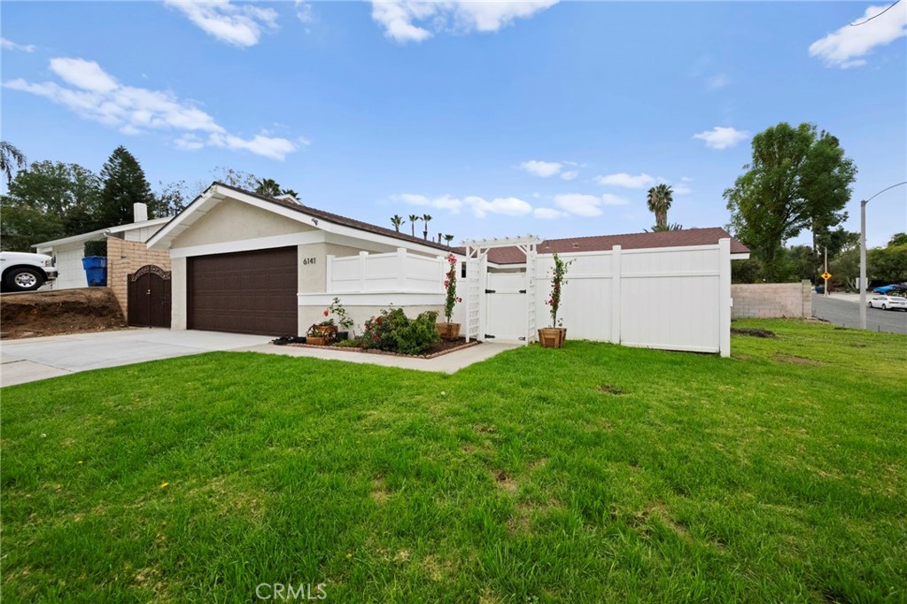 6141 Bluffwood Drive