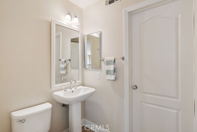 17 Auvergne, Newport Coast CA: https://media.crmls.org/medias/818a2acd-cb86-4643-a497-67c6d89045d4.jpg