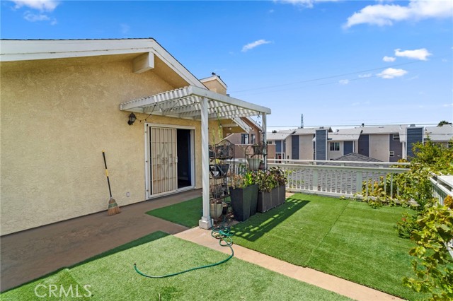 2703 Gates AVE, Redondo Beach CA: https://media.crmls.org/medias/818b63dd-0621-48c0-93e8-78b032d86c67.jpg