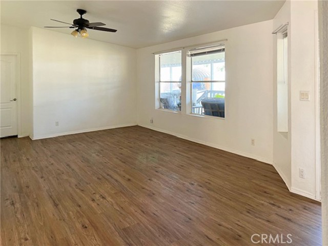 Detail Gallery Image 17 of 36 For 1065 Stevenson a & B,  Colton,  CA 92324 - 6 Beds | 4 Baths