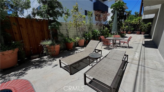 Detail Gallery Image 33 of 34 For 645 Westmount Dr #211,  West Hollywood,  CA 90069 - 1 Beds | 1 Baths