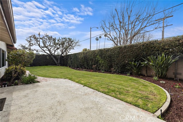 Detail Gallery Image 24 of 36 For 7848 Calmcrest Dr, Downey,  CA 90240 - 3 Beds | 2/1 Baths