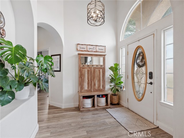 Detail Gallery Image 18 of 43 For 13290 Country Club Dr, Victorville,  CA 92395 - 3 Beds | 2 Baths