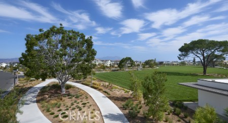 Detail Gallery Image 7 of 11 For 205 Briar Moon, Irvine,  CA 92618 - 5 Beds | 4/1 Baths