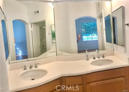 Detail Gallery Image 8 of 12 For 20 La Ronda, Irvine,  CA 92606 - 3 Beds | 2 Baths