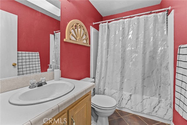 27679 Junipero Road, Menifee CA: https://media.crmls.org/medias/818f911d-08b7-4de5-8515-2e9edb260219.jpg