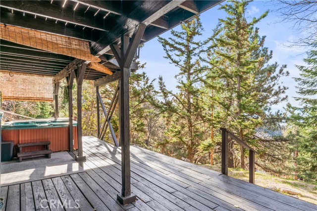 1944 Willow, Running Springs CA: https://media.crmls.org/medias/818fcfeb-d81f-42c8-9c99-ae040f4aceec.jpg