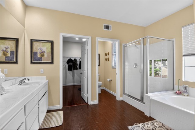 Detail Gallery Image 35 of 58 For 2621 Fallen Leaf Ct, Simi Valley,  CA 93063 - 4 Beds | 3 Baths