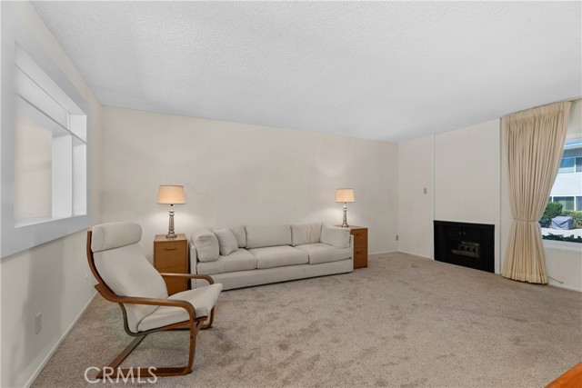Detail Gallery Image 6 of 46 For 25837 Oak #111,  Lomita,  CA 90717 - 3 Beds | 2/1 Baths