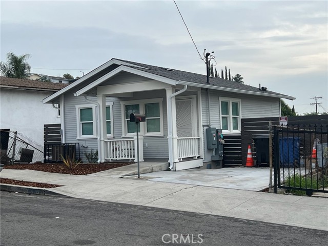 Front Image Thumbnail for CRMB26024613