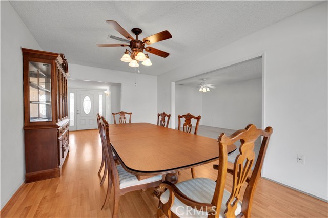 Detail Gallery Image 15 of 46 For 28057 Saint Marys, Menifee,  CA 92586 - 2 Beds | 2 Baths