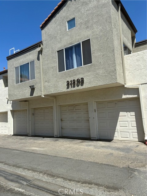 Detail Gallery Image 3 of 16 For 21203 Trumpet Dr #103,  Newhall,  CA 91321 - 2 Beds | 2 Baths