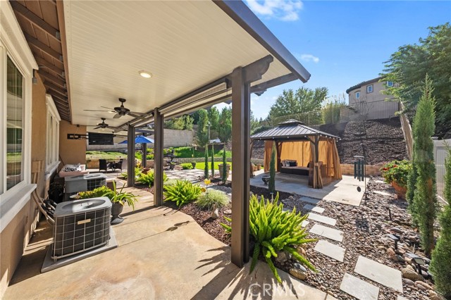 Detail Gallery Image 43 of 54 For 27665 Bottle Brush Wy, Murrieta,  CA 92562 - 4 Beds | 3 Baths