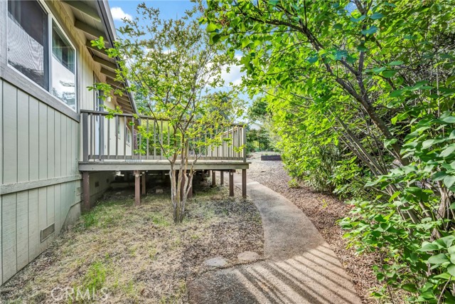 Detail Gallery Image 38 of 52 For 18528 North Shore Dr, Hidden Valley Lake,  CA 95467 - 3 Beds | 3 Baths