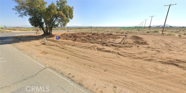 Image 3 of 11 For 8094 Poppy Boulevard