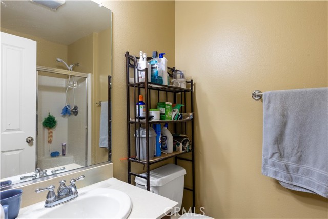 Detail Gallery Image 13 of 32 For 12809 Indian Ocean Dr, Rancho Cucamonga,  CA 91739 - 4 Beds | 3/1 Baths