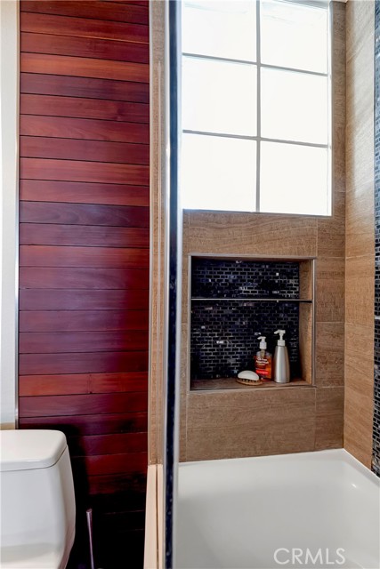 Beautiful IPE wood and tile detail in the bathroom
