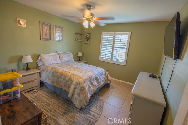 Detail Gallery Image 10 of 12 For 12664 Esther St, Boron,  CA 93516 - 3 Beds | 1 Baths