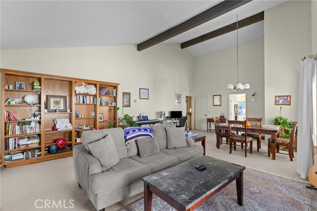 166 Tallyho, Santa Maria CA: https://media.crmls.org/medias/81954903-3a06-4b72-9d04-9a2224692fe7.jpg