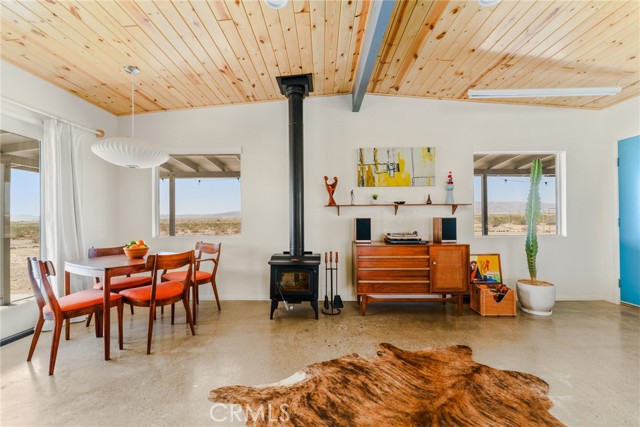 79124 Valle Vista Road, 29 Palms CA: https://media.crmls.org/medias/8195c144-818f-4211-a968-d5773affb136.jpg