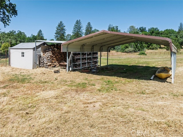 34133 Keller Road, North Fork CA: https://media.crmls.org/medias/8195fff2-c6c6-46a8-a248-046349b5f6dc.jpg