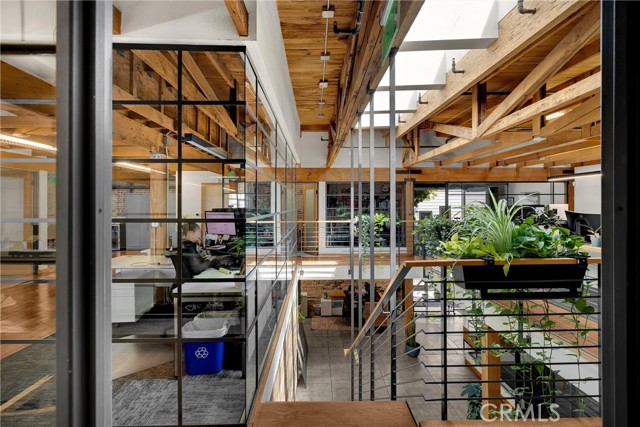 Image 2 of 47 For 425 4th Street E