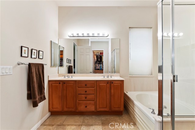80358 Avenida Santa Alicia, Indio CA: https://media.crmls.org/medias/819664df-cfc9-4ff9-84aa-4363ebaf37a4.jpg