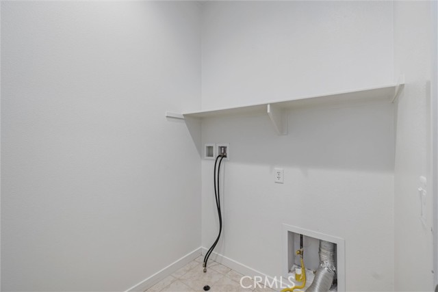 Detail Gallery Image 32 of 39 For 110 Red Brick Dr #3,  Simi Valley,  CA 93065 - 3 Beds | 2/1 Baths