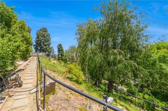 685 Vista Coto Verde, Camarillo CA: https://media.crmls.org/medias/81972391-ccad-4f5c-be79-af9d38a0cd89.jpg
