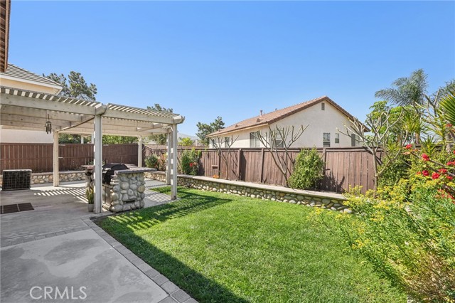 Detail Gallery Image 40 of 51 For 2582 Hudson Ave, Corona,  CA 92881 - 5 Beds | 2/1 Baths