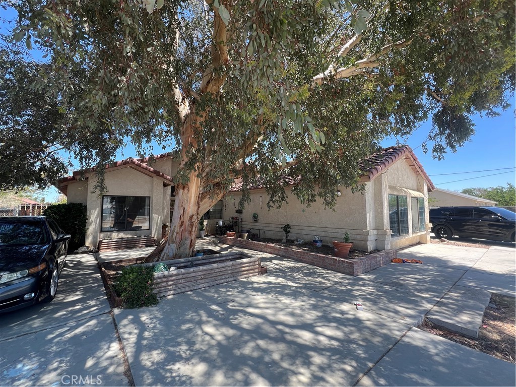 9069 E Avenue R14
