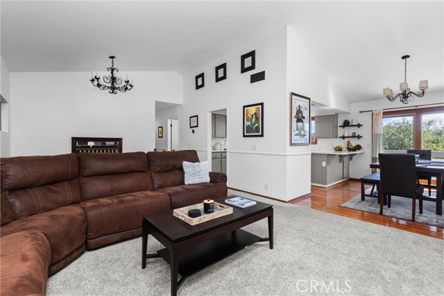 5740 Violeta Avenue, Atascadero CA: https://media.crmls.org/medias/81996f5e-6eca-40de-86e6-8771b065f944.jpg