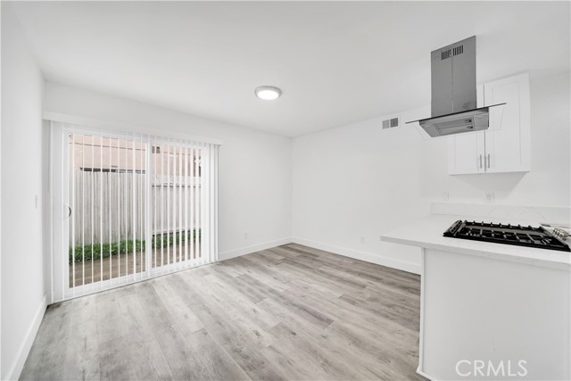 Detail Gallery Image 35 of 51 For 16722 Goldenwest St, Huntington Beach,  CA 92647 - – Beds | – Baths