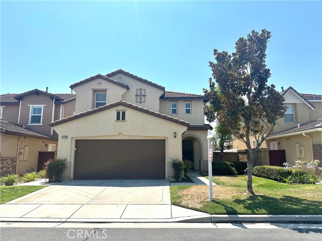 13120 Melon Avenue, Chino CA: https://media.crmls.org/medias/8199b35f-639f-46b9-b697-7475378b7259.jpg