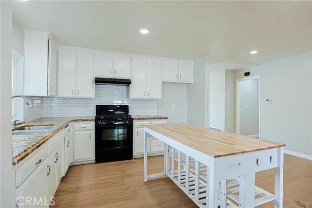 Detail Gallery Image 17 of 49 For 9411 Russell, Garden Grove,  CA 92844 - 3 Beds | 2 Baths