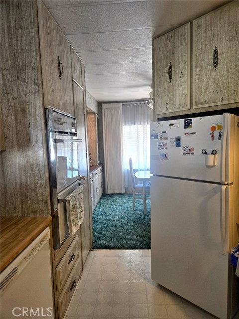 Detail Gallery Image 7 of 19 For 575 S Lyon #146,  Hemet,  CA 92543 - 2 Beds | 2 Baths