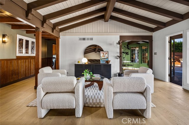 Image 7 of 53 For 1430 La Perla Avenue
