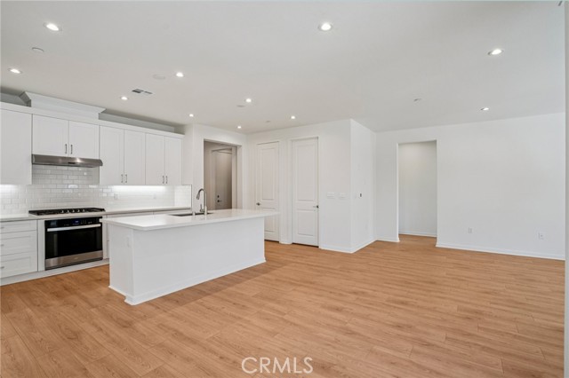 Detail Gallery Image 4 of 35 For 73581 Raphael Dr, Palm Desert,  CA 92211 - 3 Beds | 2 Baths