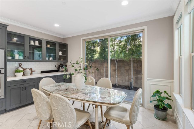 Detail Gallery Image 8 of 50 For 135 Hollow Tree, Irvine,  CA 92618 - 4 Beds | 3 Baths