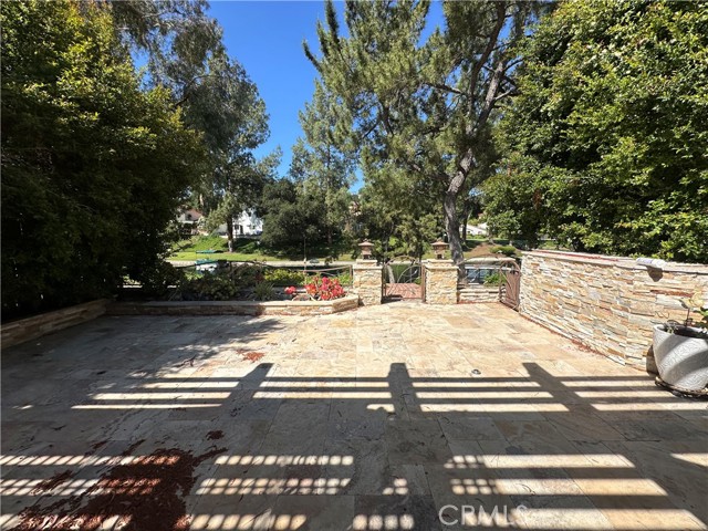 23128 PARK SORRENTO, Calabasas CA: https://media.crmls.org/medias/819e03b7-f5d5-4bfc-9216-3eed34742137.jpg