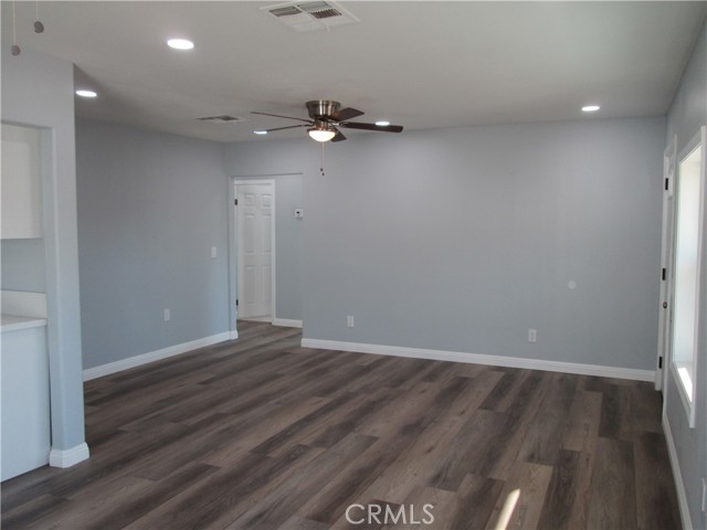 44552 Arabia Street, Indio CA: https://media.crmls.org/medias/819e8d19-8de6-46db-9a20-355c99020754.jpg