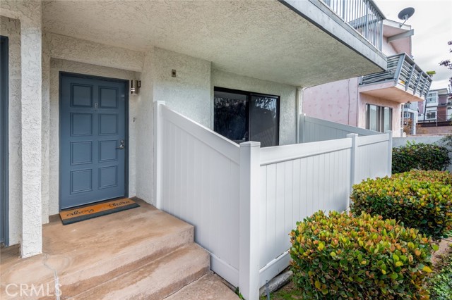 121 Prospect Avenue, Redondo Beach, California 90277, 2 Bedrooms Bedrooms, ,2 BathroomsBathrooms,Residential,Sold,Prospect,SB21237619