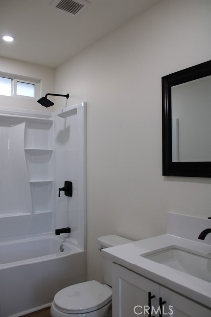 Detail Gallery Image 58 of 69 For 1522 E 123rd, Los Angeles,  CA 90059 - 6 Beds | 5 Baths