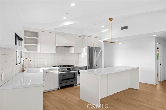 Detail Gallery Image 19 of 39 For 403 Serra Drive, Corona Del Mar,  CA 92625 - 3 Beds | 2/1 Baths