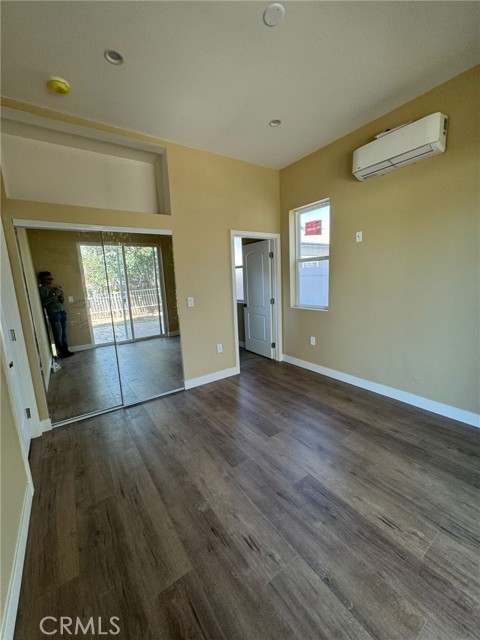 Detail Gallery Image 36 of 47 For 18815 Hart St, Reseda,  CA 91335 - 2 Beds | 2/1 Baths