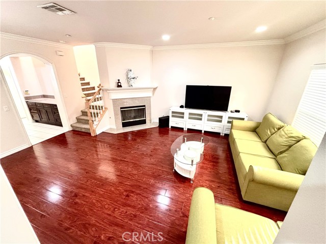 Detail Gallery Image 3 of 29 For 5241 #C Rosemead, San Gabriel,  CA 91776 - 4 Beds | 2/1 Baths