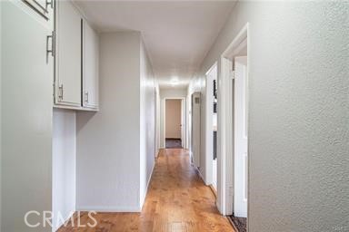 https://media.crmls.org/medias/81a1a525-36b5-4dd8-8e77-85b54997a5d7.jpg?preset=X-Large