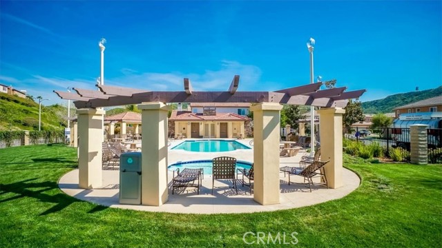 Detail Gallery Image 43 of 43 For 28211 Lorita Ln, Saugus,  CA 91350 - 5 Beds | 2/1 Baths
