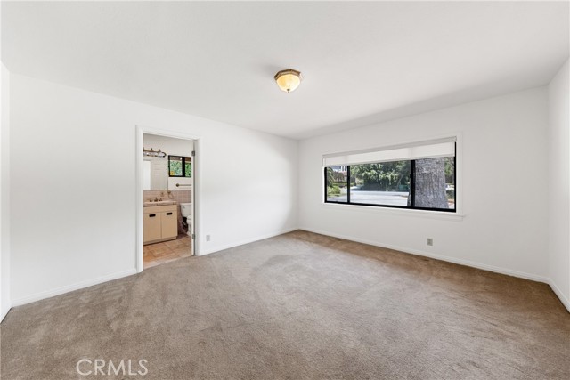 6 Woodland Lane, Arcadia CA: https://media.crmls.org/medias/81a2dcfb-dba3-4cb6-b7c3-f06f174c6e10.jpg
